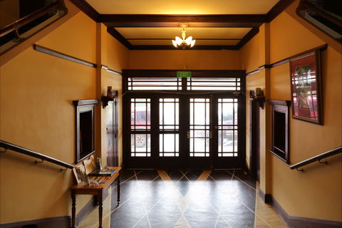The Paragon Theatre - Accommodation Sunshine Coast 1