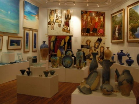 Articles Fine Art Gallery - Accommodation Sunshine Coast 0