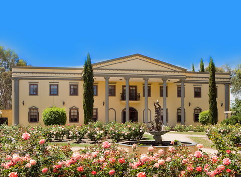 Barossa Chateau Queens Rose Garden - Accommodation Sunshine Coast 0