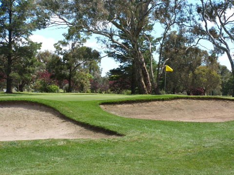 Bathurst Golf Club - Accommodation Sunshine Coast 1