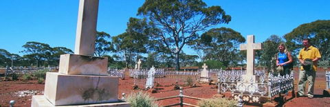 Old Pioneer Cemetery Coolgardie - Accommodation Sunshine Coast 0