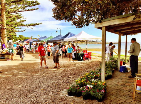 Stansbury Seaside Markets - Accommodation Sunshine Coast 0
