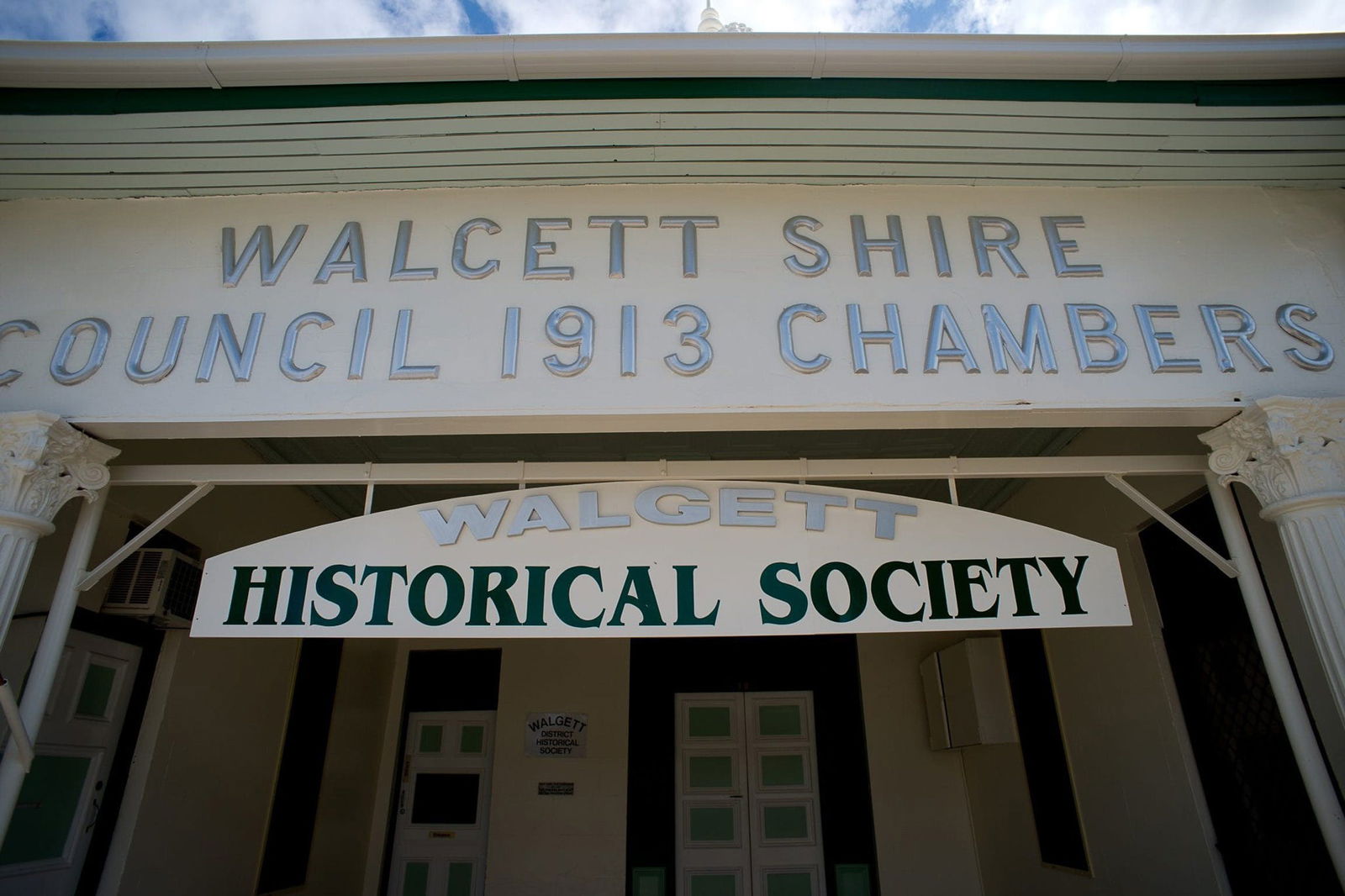 Come By Chance NSW Accommodation Sunshine Coast