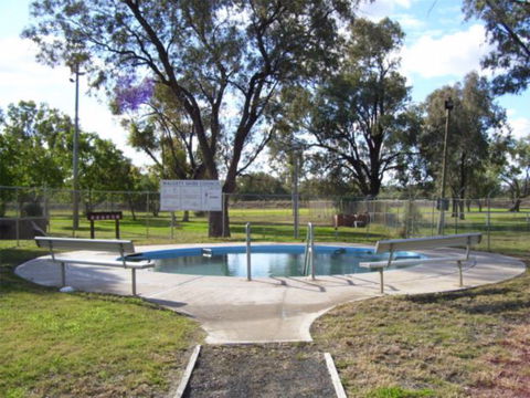 Walgett Artesian Bore Baths - Accommodation Sunshine Coast 1