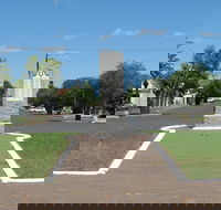 War Memorial and Heroes Avenue Roma - Accommodation Sunshine Coast