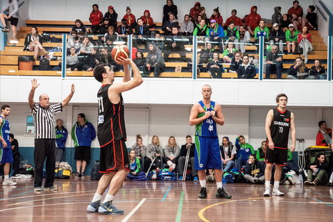 Wodonga Sports And Leisure Centre - Accommodation Sunshine Coast 2