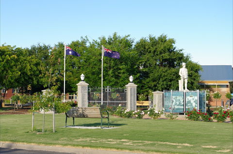 WW1 Memorial Park - Accommodation Sunshine Coast 1