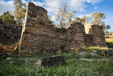 Adelong Falls Gold Mill Ruins - Accommodation Sunshine Coast 2