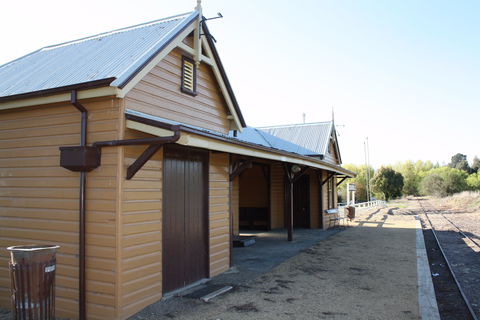 Crookwell Railway Station - Accommodation Sunshine Coast 2