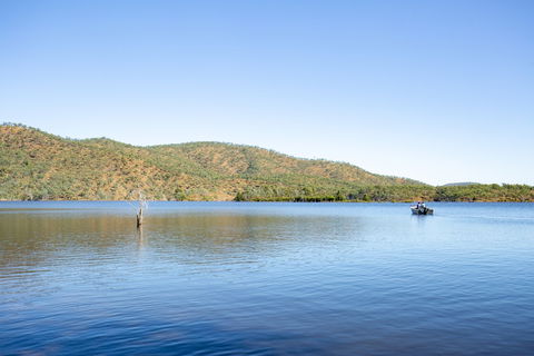 Lake Cania - Accommodation Sunshine Coast 2
