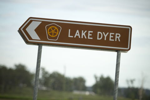 Lake Dyer - Accommodation Sunshine Coast 1