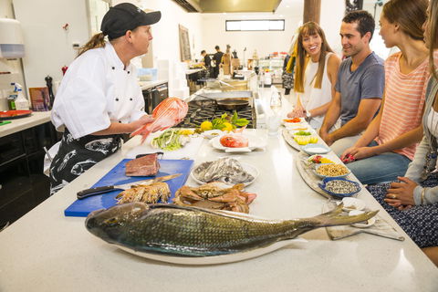 The Fresh Fish Place - Accommodation Sunshine Coast 2