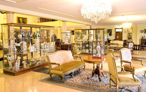 Barossa Chateau Art And Antique Gallery - Accommodation Sunshine Coast 0