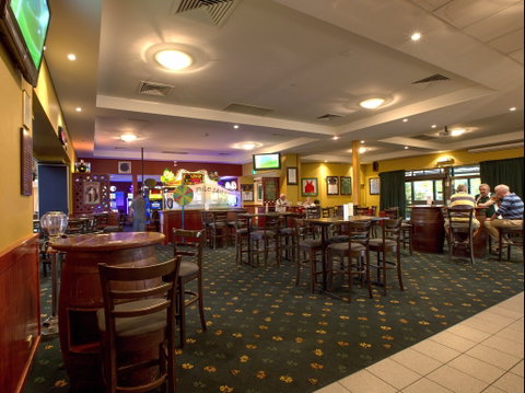 Canberra Irish Club - Accommodation Sunshine Coast 0