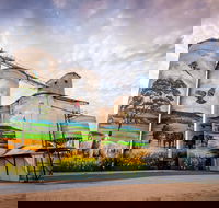 Grenfell Commodities Silos - Accommodation Sunshine Coast
