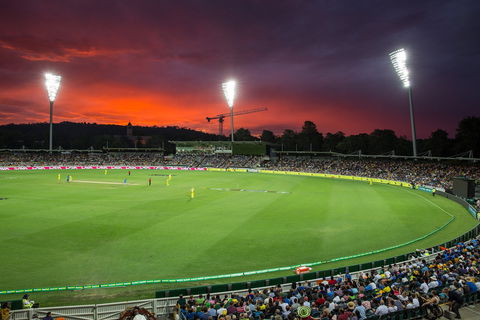 Manuka Oval - Accommodation Sunshine Coast 2