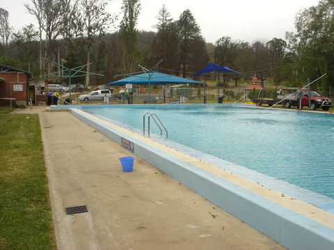 Marysville Outdoor Swimming Pool - Accommodation Sunshine Coast 0