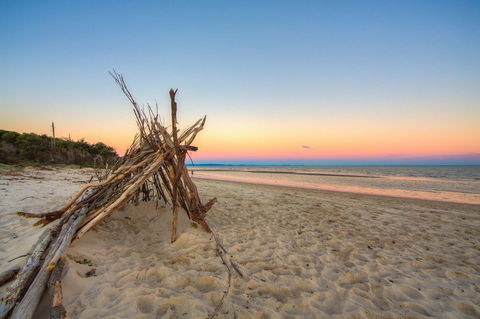 Red Beach - Accommodation Sunshine Coast 0