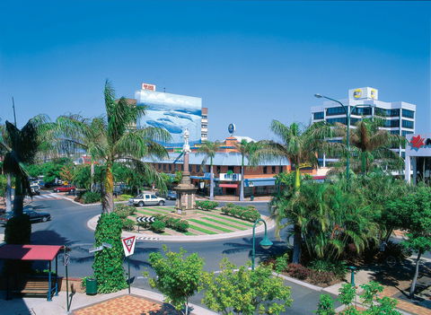 The Whaling Wall - Accommodation Sunshine Coast 0