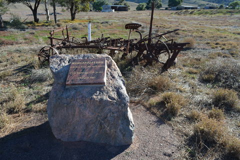 Wangaraleednie Monument & Ruins - Accommodation Sunshine Coast 0