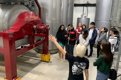 Hunter Valley Small Group Wine, Gin, Cheese & Chocolate Tour - Accommodation Sunshine Coast 9