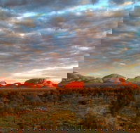 5-Hour Kata Tjuta Sunrise Tour from Ayers Rock with Breakfast - Accommodation Sunshine Coast