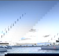 Gold Coast Sailing Cruise with sparkling wine  nibbles platter - Accommodation Sunshine Coast