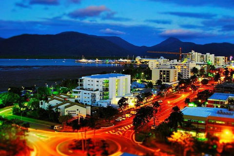Airport Transfer - Cairns City To Airport - Accommodation Sunshine Coast 1