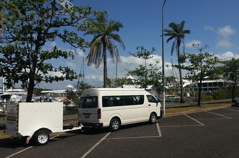 Airport Transfer To Or From Port Douglas Hotels For Up To 13 People (7am-10pm) - Accommodation Sunshine Coast 2