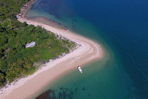 Fozzy\'s 3 Hour, 3 Island Tour - Accommodation Sunshine Coast 1