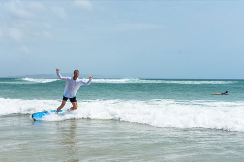 Beginners Learn To Surf Lessons, Noosa World Surf Reserve - Accommodation Sunshine Coast 4