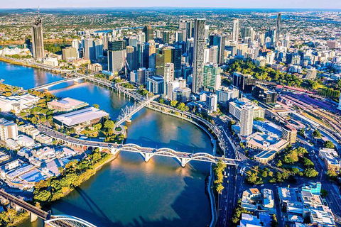 Brisbane Airport Transfers : Brisbane Airport BNE To Brisbane In Luxury Van - Accommodation Sunshine Coast 2