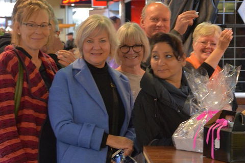 Adelaide Central Market Tour, Picnic, Bikes And City Sights - Accommodation Sunshine Coast 2