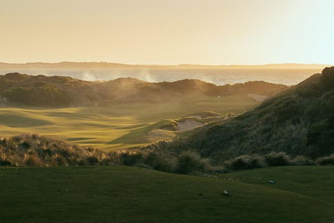 Barnbougle Golf Transfer - Accommodation Sunshine Coast 2