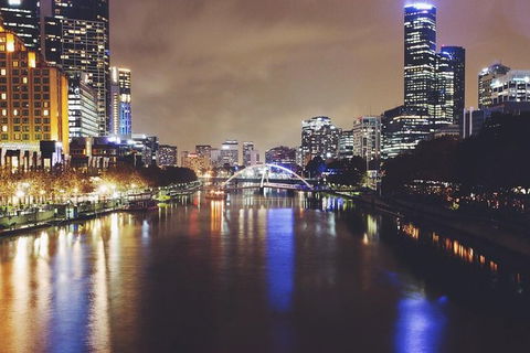 Melbourne Airport Transfers: Melbourne To Melbourne Airport MEL In Luxury Car - Accommodation Sunshine Coast 7