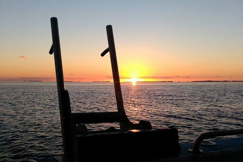 Sunset Geraldton Harbour Cruise - Accommodation Sunshine Coast 2