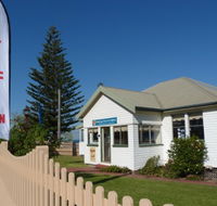 Hastings Fine Art Gallery - Accommodation Sunshine Coast