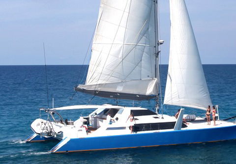 Synergy Reef Sailing - Accommodation Sunshine Coast 3