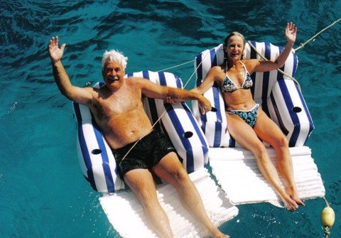 A Whitsunday Luxury Sailing Holiday - Accommodation Sunshine Coast 1
