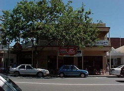 Talbot Hotel - Accommodation Sunshine Coast 0