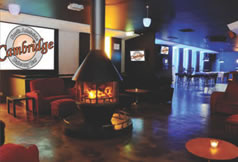 Cambridge Balcony Bar - Accommodation Sunshine Coast 1