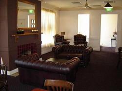 Eltham Hotel - Accommodation Sunshine Coast 2