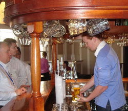 Hotel Orient - Accommodation Sunshine Coast 2