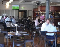 Hotel Orient - Accommodation Sunshine Coast 3