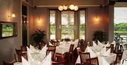 Joseph Alexanders Restaurant & Piano Bar - Accommodation Sunshine Coast 2