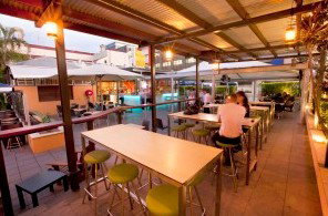 The Jubilee Hotel - Accommodation Sunshine Coast 1