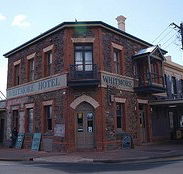 The Maid - Accommodation Sunshine Coast