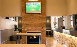 Queen's Head Hotel - Accommodation Sunshine Coast 1