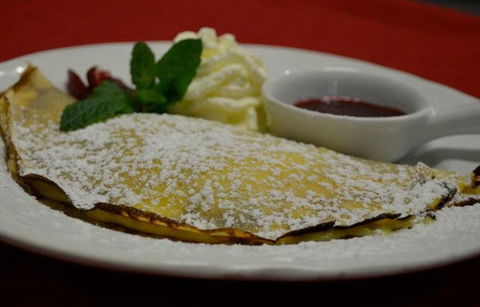Des Alpes Swiss Restaurant - Accommodation Sunshine Coast 2