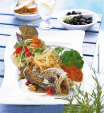 Siam Samrarn Thai Restaurant - Accommodation Sunshine Coast 0